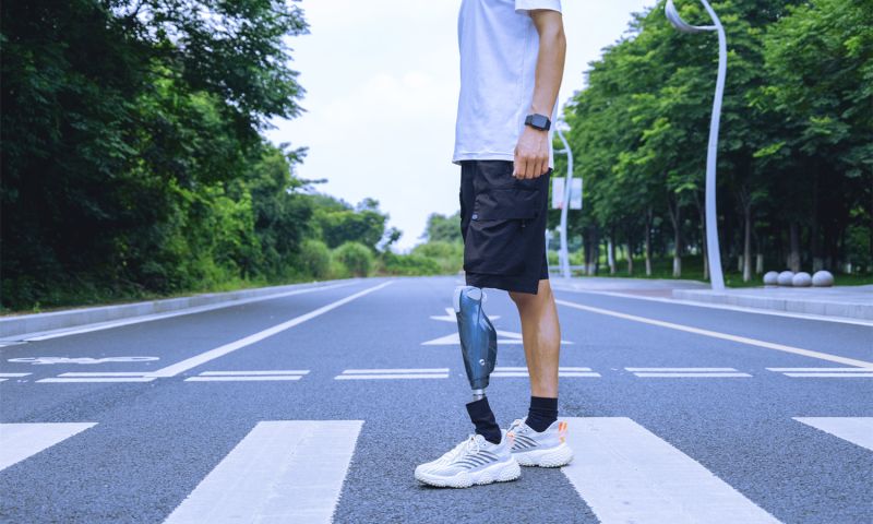 臻行科技智能膝關節-臻行·吉光-